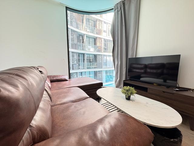 Fynn Asoke — Large 2-Bedroom, photo 2