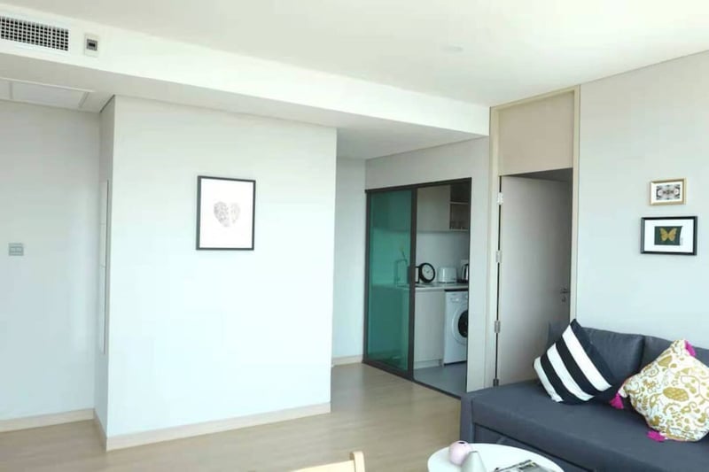 Lumpini Suite Phetchaburi - Makkasan — Large 2-Bedroom, photo 7