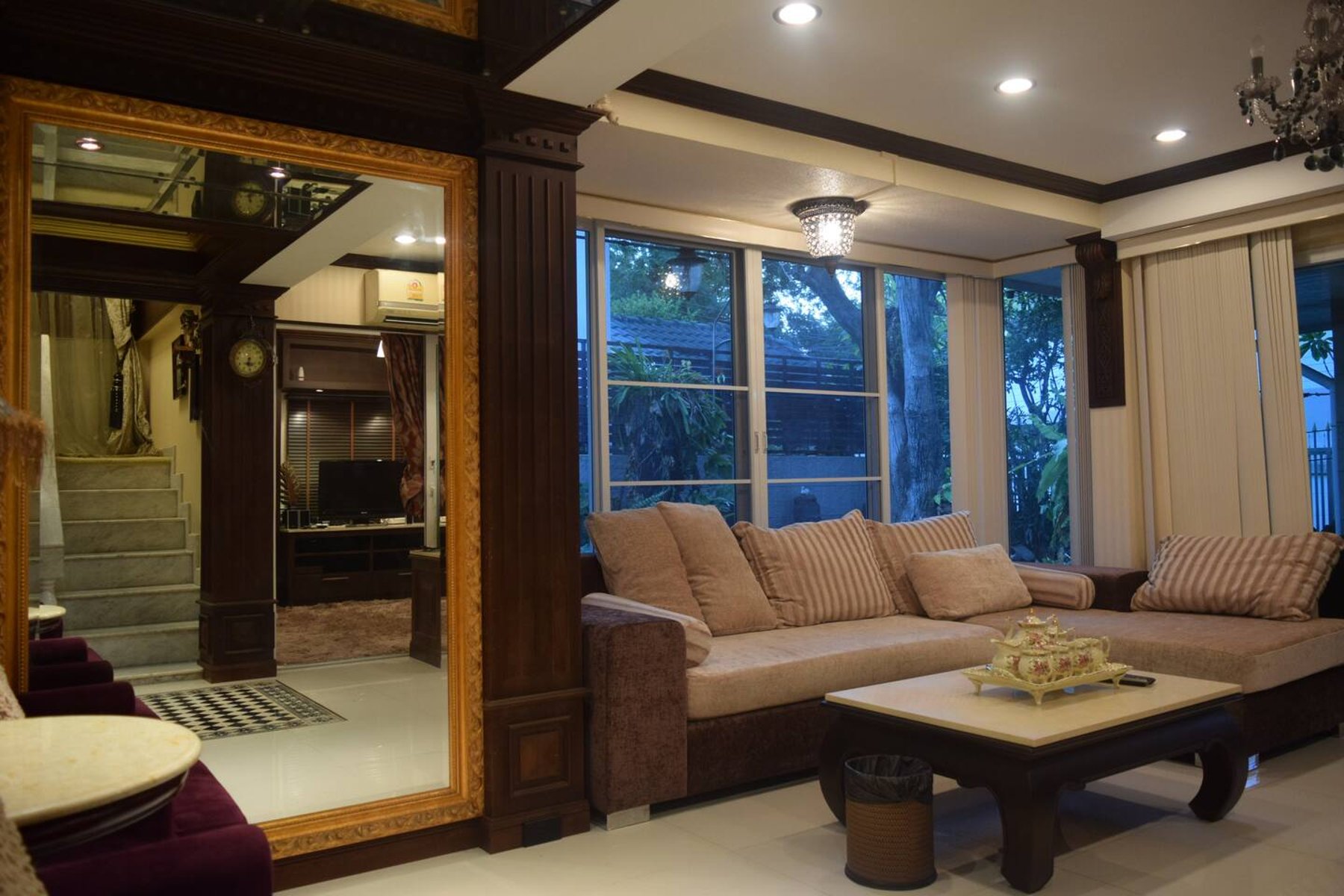 Lad Phrao Villa, Bangkok