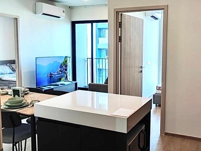 Nue District R9 — 1-Bedroom, photo 2