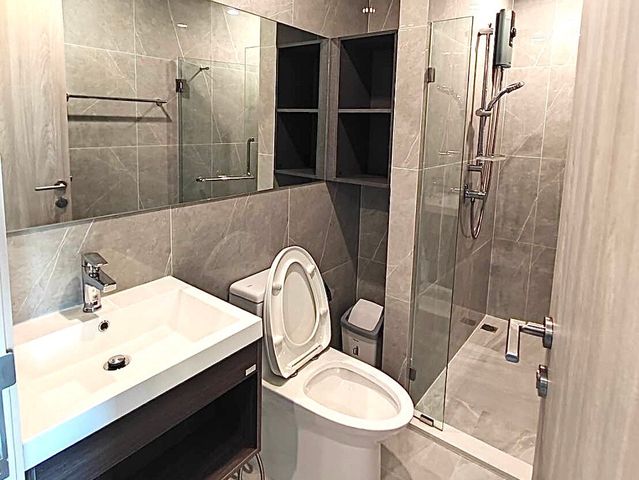 Nue District R9 — 1-Bedroom, photo 10