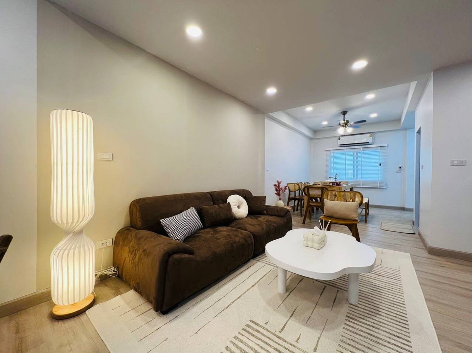 Huai Khwang Villa Bangkok, Bangkok